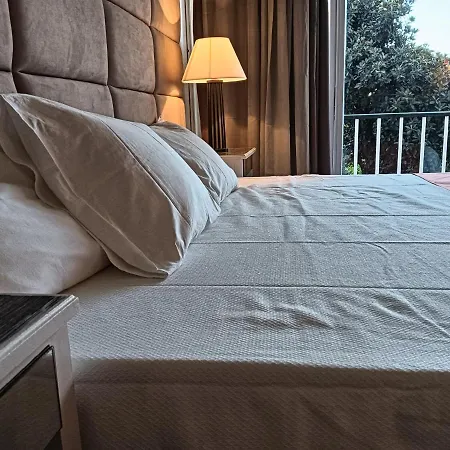 Estoril Beach Apartment *